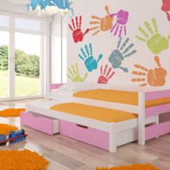 Kétszemélyes ágy matracokkal FRAGA